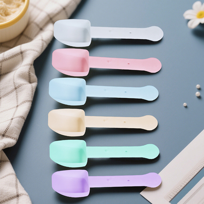 Wholesale Foldable White PP 10ML Solid State Dual-Use Food Grade Plastic Scoop Measuring Scoop