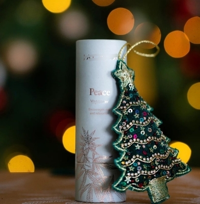 Luxury Custom Kraft White Cardboard Paper Tube Gift with Gold Foil Stamping for Cylinder Paper Box Container Christmas Gift Toy